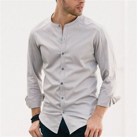 3 button no collar shirt.